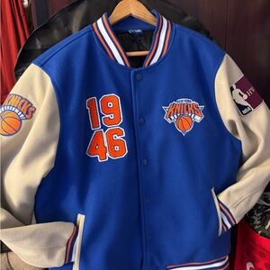 New York Knicks Men’s Wool Varsity Jacket, Size XL